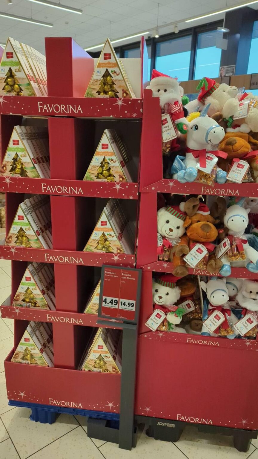 メリークリスマス！お近くのリドルで。