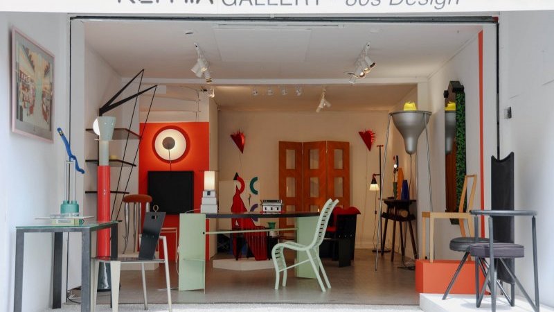 フランス発　ヴィンテージでふたたび輝く、80年代デザインと90年代ストリートウェア｜Pen Online