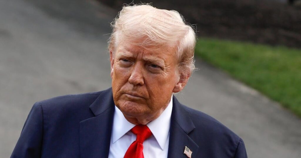 トランプは「賢い人は私が好きではない」と言います