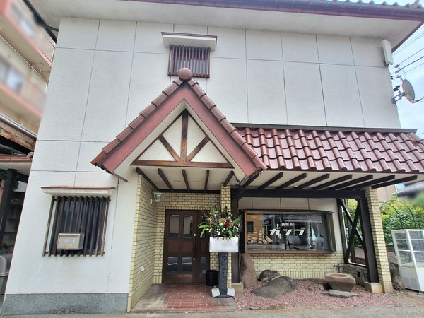 GUMP COFFEE ROASTERS.セピア店1