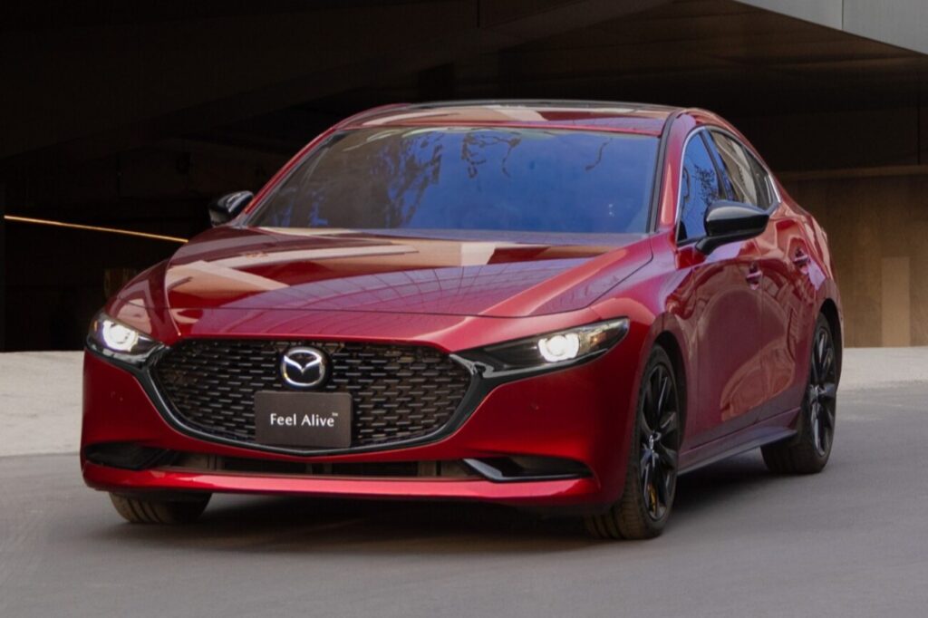 メキシコマツダが「MAZDA3セダン 2026年モデル」の情報を公開、テラコッタレザー内装と2.0Lマイルドハイブリッドモデルを追加。 - つらつらとMAZDA