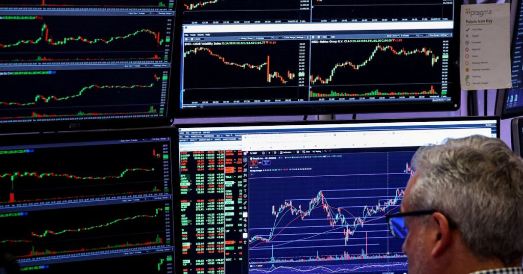 米国で株価操縦4倍に AIが対話アプリで暗躍、狙いは中国株 - 日本経済新聞