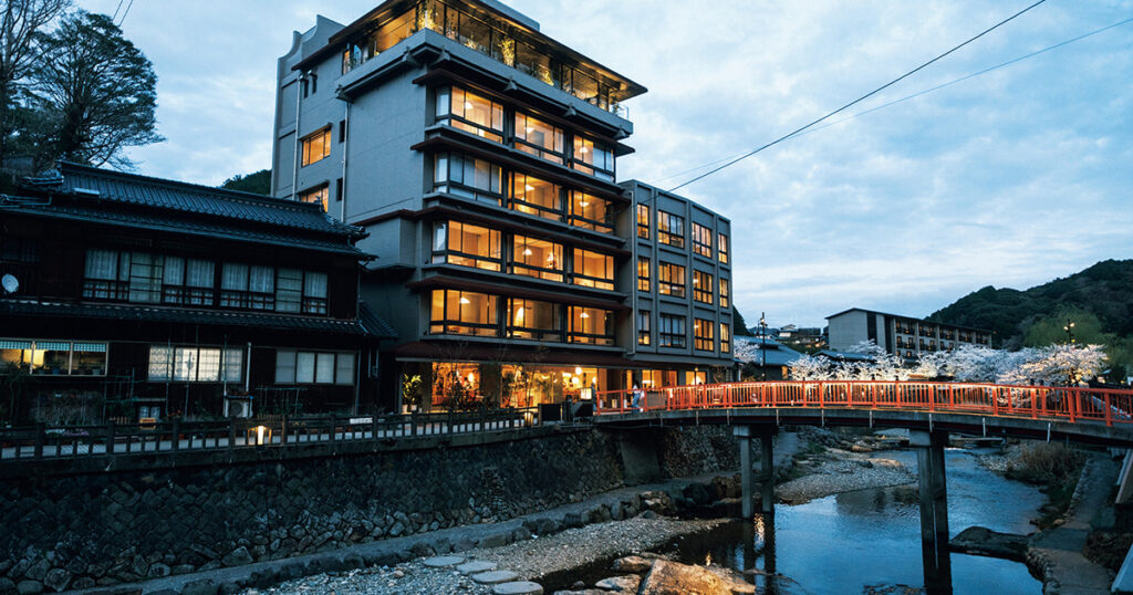 老舗ホテル廃業も…街が一致団結し取り戻した長門湯本温泉街のユニークな再生物語（FRaU編集部） | FRaU the Earth