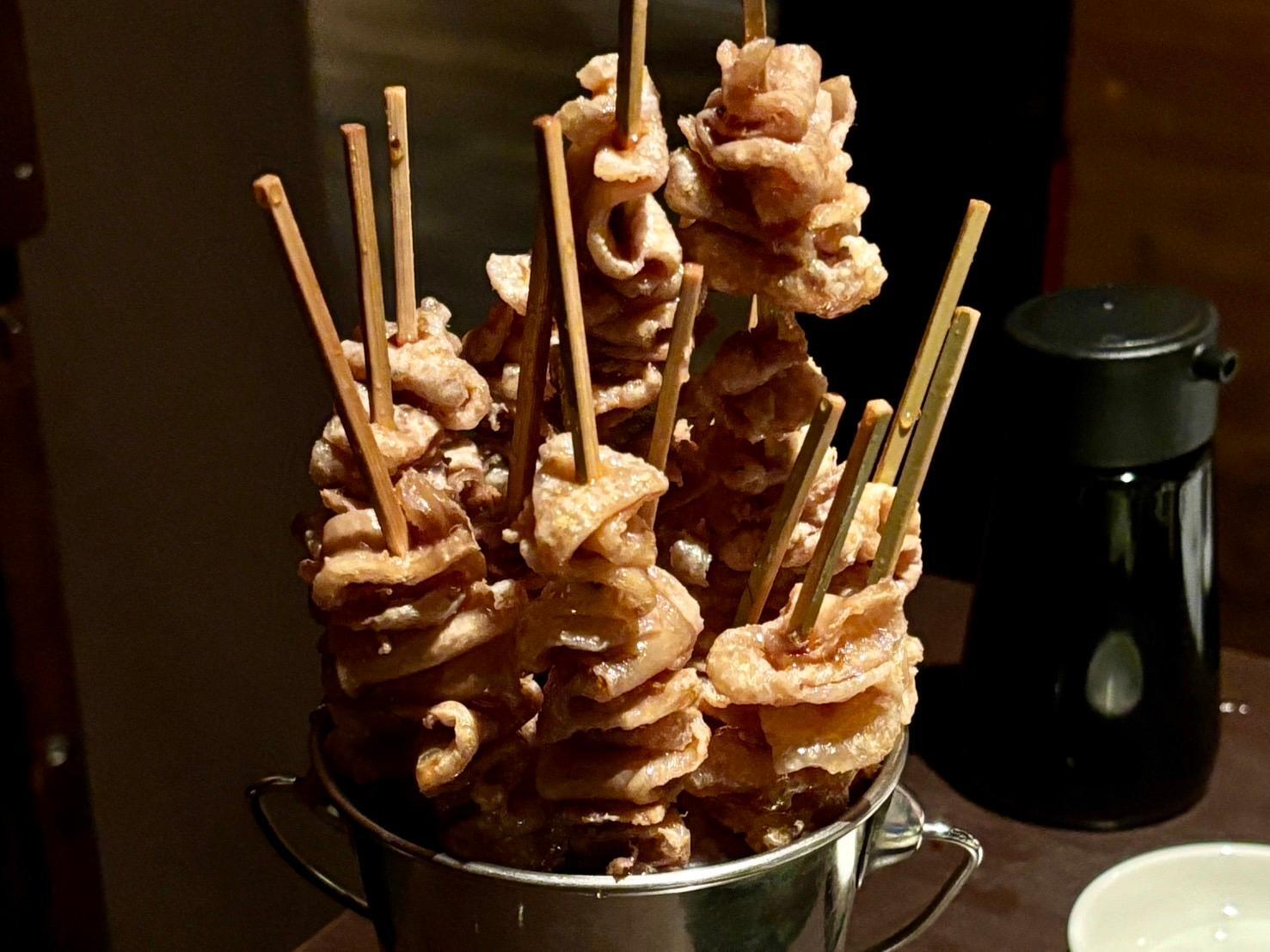 無限鶏皮串 1本 88円（税込）