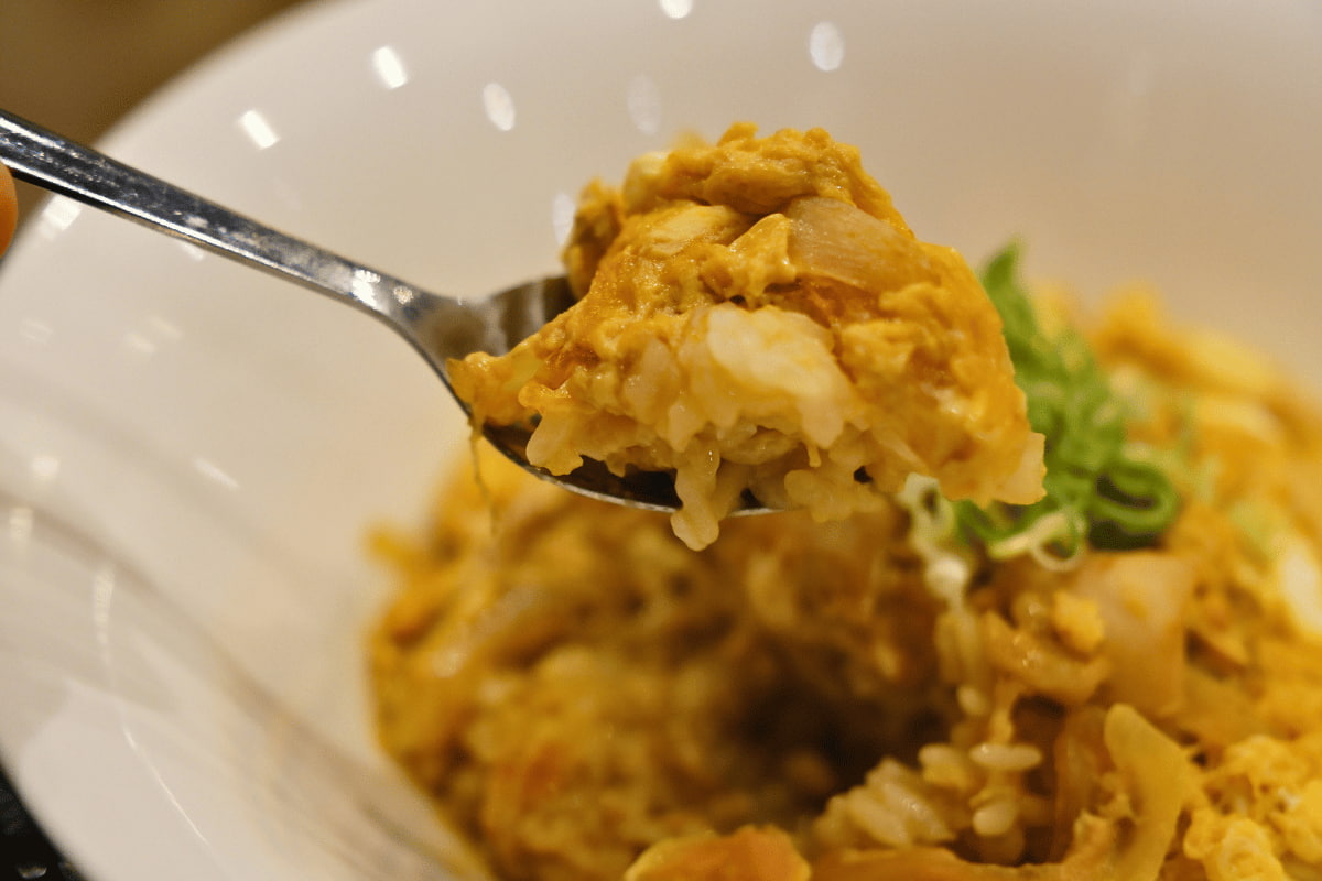 店名に込めた家族やスタッフへの想い。明石『ねごと』で味わうこだわり食材の絶品釜飯 [画像]