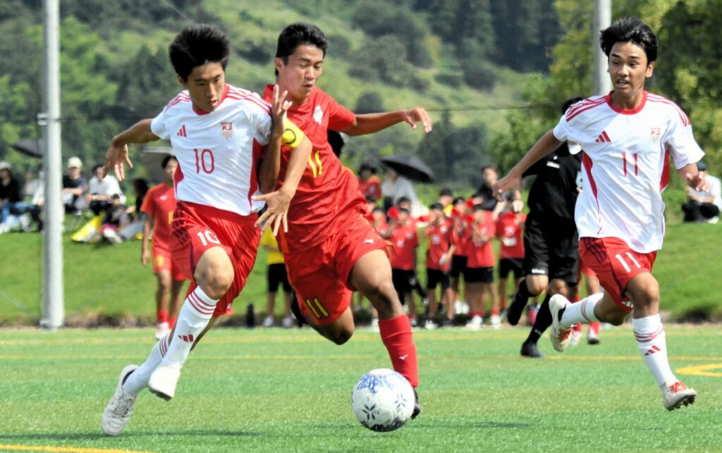 高校サッカー福井県大会2025、1回戦の結果…藤島や金津が初戦突破 全国選手権切符懸け熱戦 | スポーツ | 福井のニュース - 福井新聞社