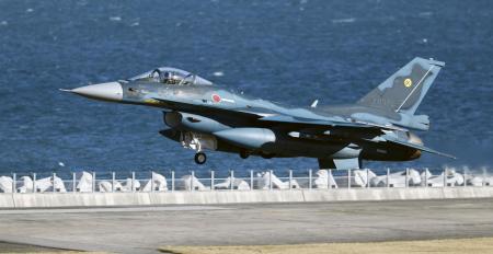 Ｆ２戦闘機の引き揚げ開始、空自 ８月に茨城県沖で墜落 | | 全国のニュース
