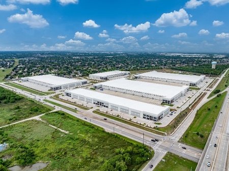「Blue Ridge Commerce Center（ブルーリッジコマースセンター）」竣工　大和ハウス工業株式会社 | 上毛新聞電子版｜群馬県のニュース・スポーツ情報
