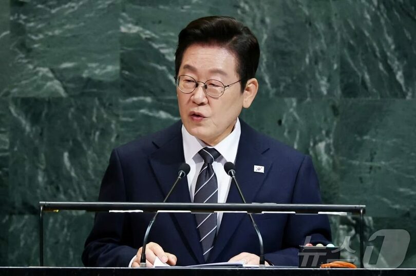 2025年9月23日（現地時間）、米ニューヨークの国連本部で開催された第80回国連総会で基調演説をする韓国のイ・ジェミョン（李在明）大統領(c)Reuters/news1