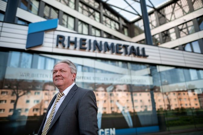 独防衛大手・ラインメタル社アルミン・パッペルガーCEO（2020年3月18日、独ノルトライン＝ヴェストファーレン州、ラインメタル本社前）