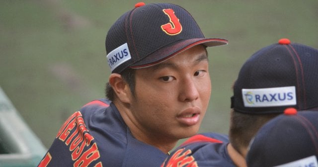 日本代表になった末吉良丞と対戦「沖縄尚学メンバーの本音」…比嘉公也監督「厄介だな」宜野座恵夢「捕手目線と全然違う」現地沖縄で見た“お祭り”ウラ側 - 侍ジャパン | 高校野球 - Number Web