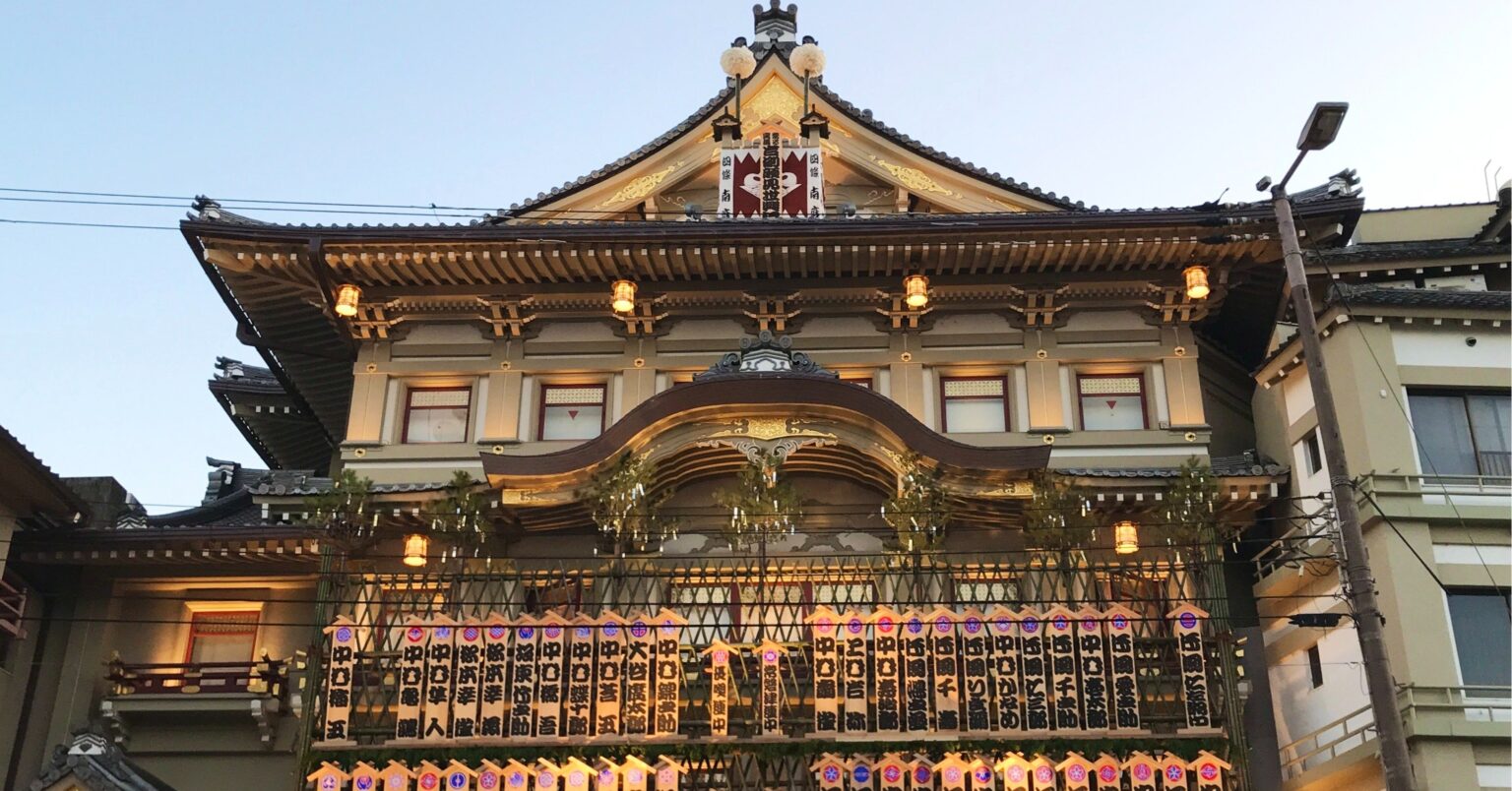 映画『国宝』ロケ地を巡る京都旅で必ず訪れたい、期間限定特別公開「名シーン撮影地」 | らくたびと歩く京都 | ダイヤモンド・オンライン