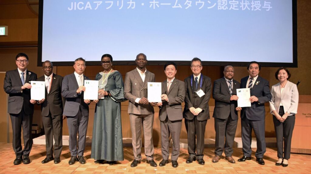 アフリカ･ホームタウン事業は氷山の一角…2年後に始まる｢外国人82万人受け入れ計画｣という移民政策のヤバさ 企業にとって外国人労働者は､老いた氷河期世代の代わりになる | PRESIDENT Online（プレジデントオンライン）