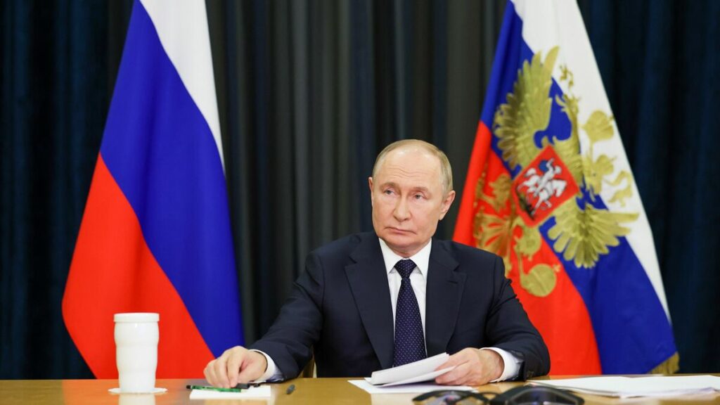 平静を装っていてもプーチンの顔は引きつっている…最側近が起こした異例すぎる「謀反」が意味すること ウクライナ停戦交渉は「第2のコザク」の動き次第 | PRESIDENT Online(プレジデントオンライン) 平静を装っていてもプーチンの顔は引きつっている…最側近が起こした異例すぎる「謀反」が意味すること ウクライナ停戦交渉は「第2のコザク」の動き次第 | PRESIDENT Online(プレジデントオンライン)