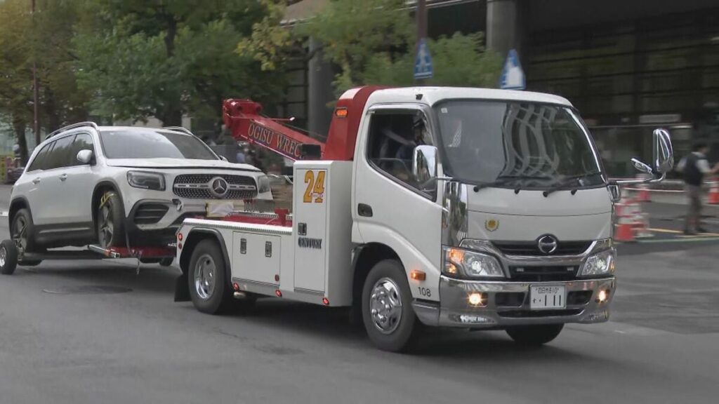 274台が浸水被害の地下駐車場 車の搬出作業が始まる 搬出費用は運営会社が負担 三重・四日市市 | 名古屋・愛知・岐阜・三重のニュース【CBC news】 | CBC web - TBS NEWS DIG