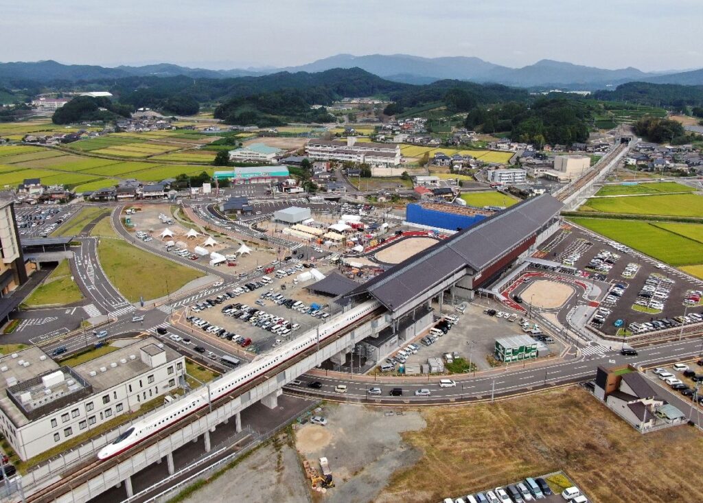 西九州新幹線の開業から３年、今後の課題は？ 水嶋智・国交省事務次官、山口祥義知事と直接協議に意欲 佐賀駅と空港のアクセス改善に含み | 行政・社会 | 佐賀県のニュース - 佐賀新聞