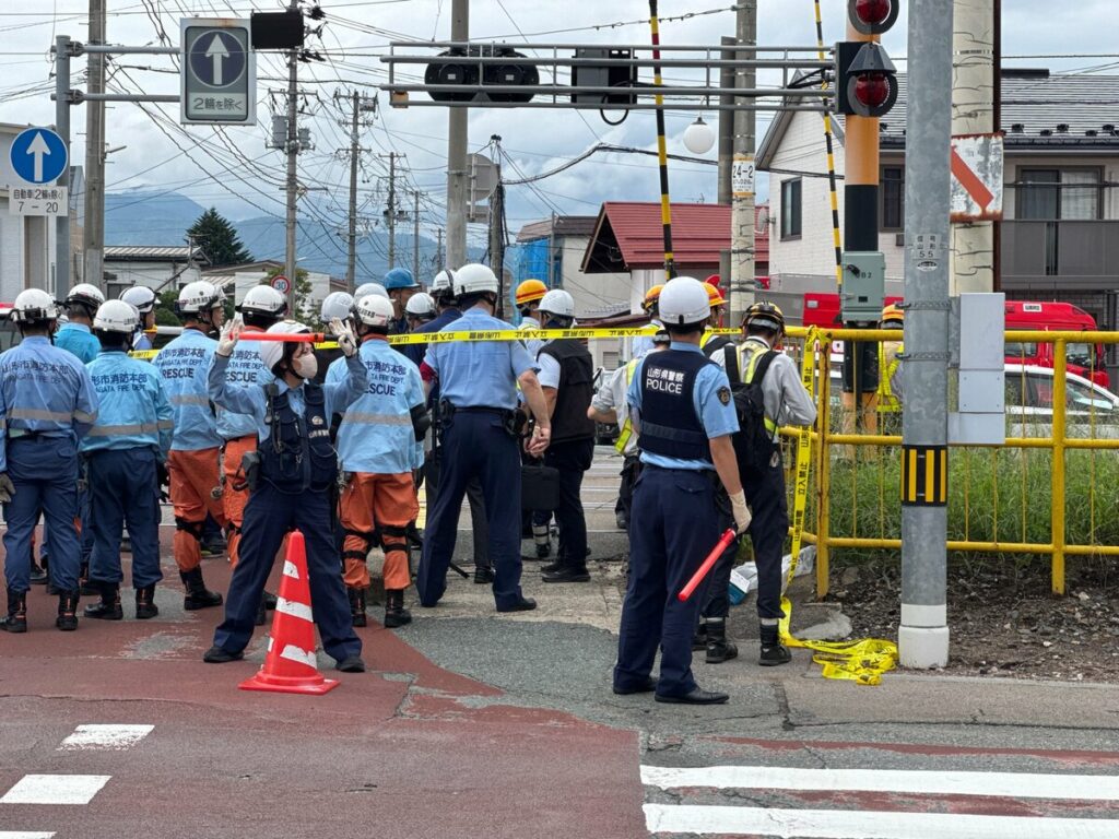 【速報】山形市五日町踏切で電車に10代とみられる女性がはねられる 女性は意識不明 JR奥羽線（山形） | TBS NEWS DIG - TBS NEWS DIG