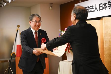 KUMONが「トビタテ！留学JAPAN」への支援で紺綬褒章を受章 株式会社公文教育研究会｜共同通信PRワイヤー｜下野新聞デジタル