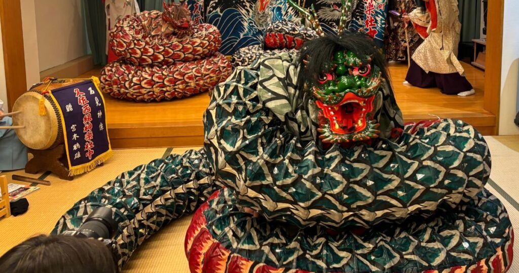 神話の国、島根。大蛇が舞う石見神楽は、超エキサイティングなエンタメだった！ （FRaU編集部） | FRaU