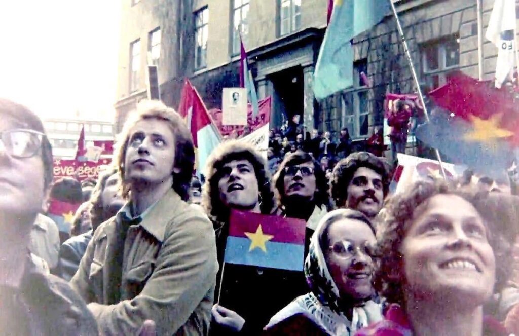 私たちの独立戦争中にベトナムへの支援をしてくれたスウェーデンに感謝します