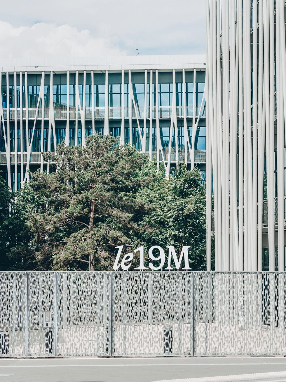 シャネル,chanel,lagaleriedu19m tokyo,メティエダール,クラフツマンシップ,職人,手仕事,le19m.askayamashita,小松菜奈,永樂善五郎,村上あずさ,アーティスト,森タワー.展覧会,エキシビション