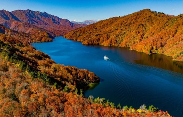 秘境に広がる秋の絶景に癒やされよう！新潟・魚沼市の隠れた紅葉名所5選 - 女子旅プレス