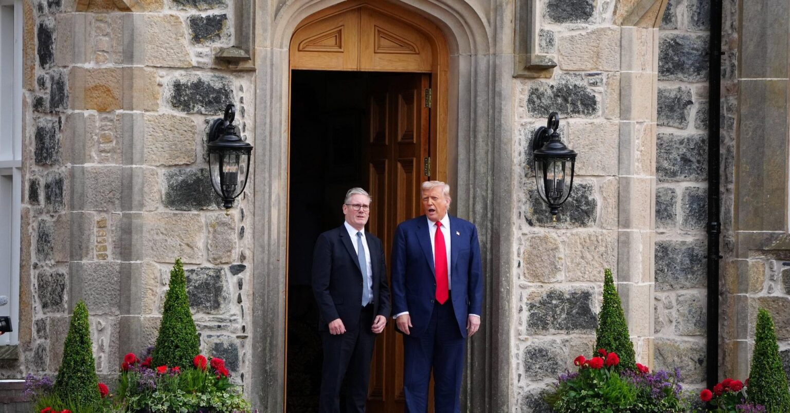 英国、米国トランプの訪問中に数十億ドルの技術契約に署名する