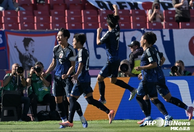 日本はチリ·サンティアゴのエスタディオ·ナシオナル·フリオ·マルティネス·パラダノスで行われたエジプトとの2025 FIFA U-20ワールドカップ1次リーグA組第1戦で2-0で勝利した。 写真(サンティアゴ·チリ)=AFPBB News=News1