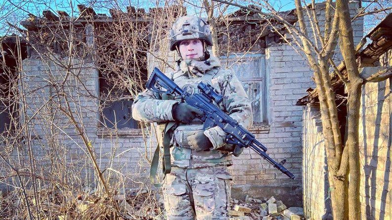 Maksym Danylchuk中佐は、ウクライナのエリート47番目の機械化旅団「マグラ」の新しい司令官です。彼はウクライナの装飾されたヒーローであり、26歳です。