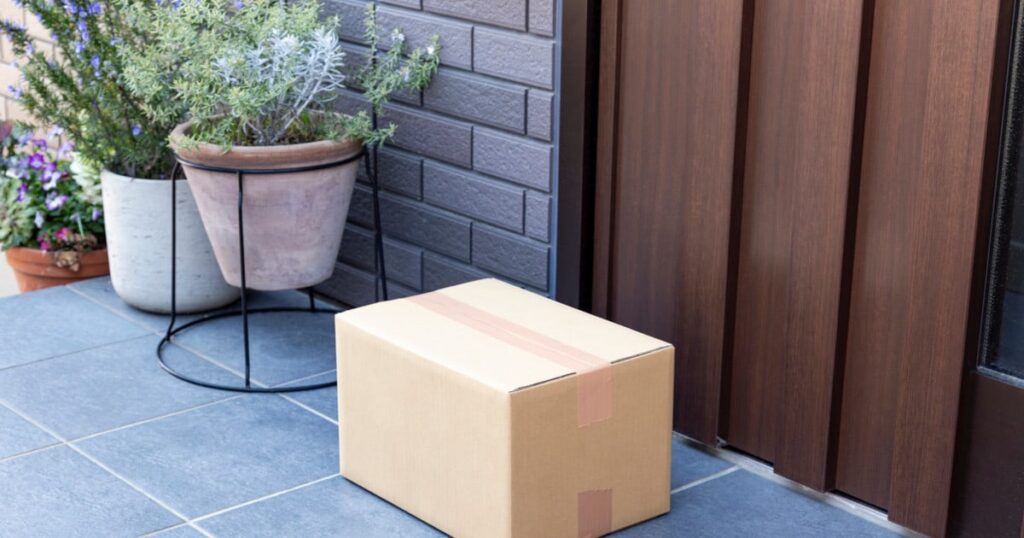 「夫は最初からわかってた」自宅前に避妊具や仏花…結婚14年の家族に届いた「謎の荷物」の真相（山村 佳子） | FRaU