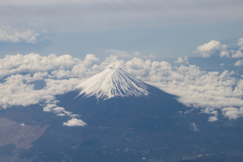 Tokyo releases AI-generated video of Mount Fuji erupting