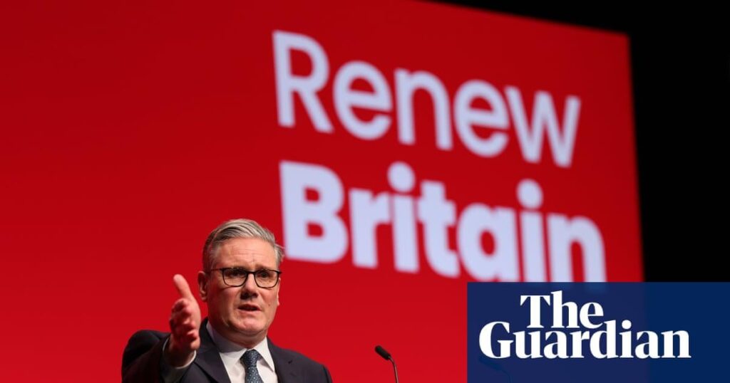 ナイジェル・ファラージは「イギリスを信じていない」とスターマーは労働会議に語る