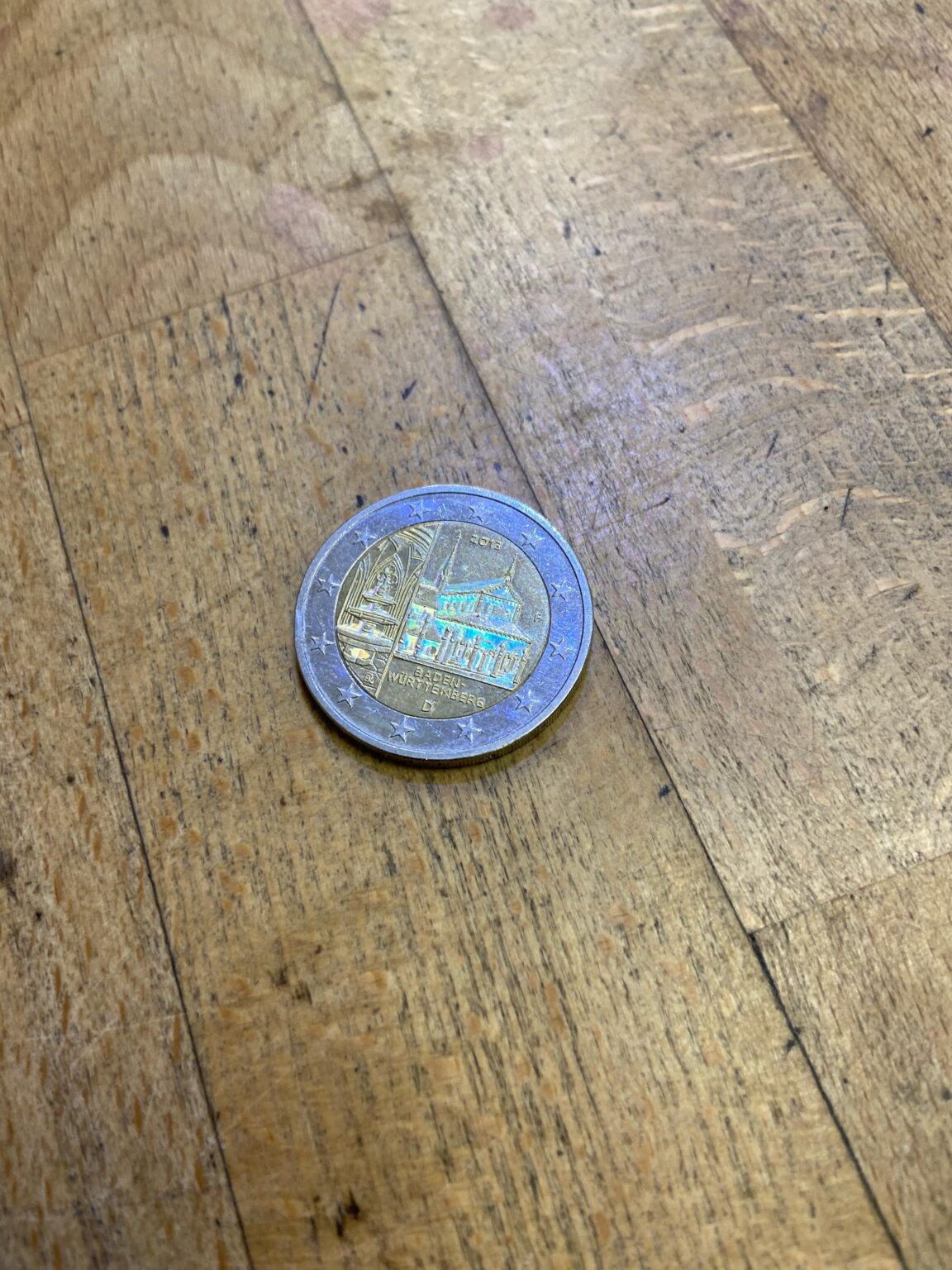これは特別なコインですか？