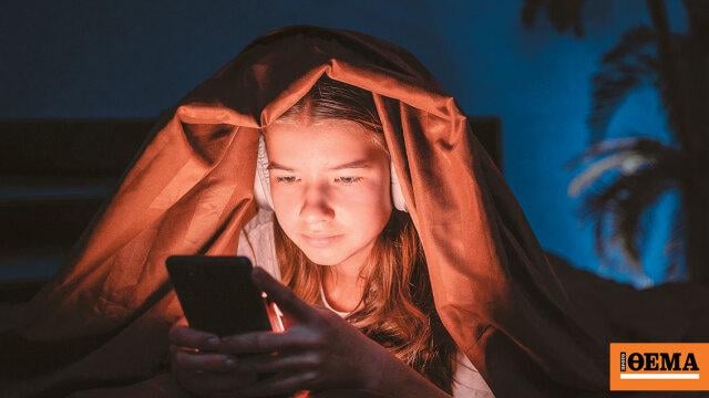 最後に、10月から最大15歳までの子供向けのソーシャルメディアでは、入場しようとすぐに自動的にロックします