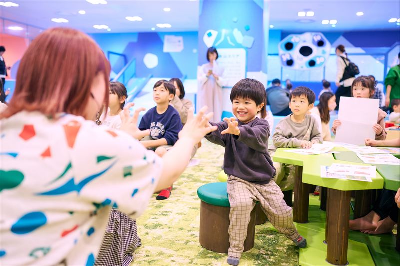 兵庫県初出店！地球をテーマにした屋内型こどもの遊び場「ちきゅうのにわ 姫路リバーシティー店」が10月24日オープン