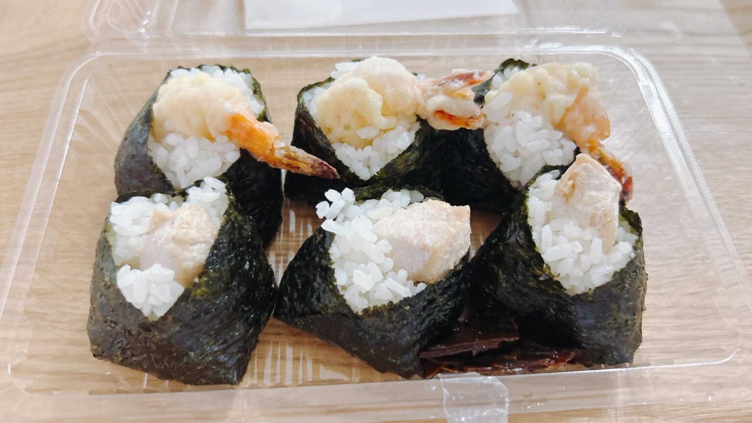 【京都市山科区】出汁で炊いたご飯が絶品！冷めてもおいしい専門店の「天むす＆唐むす」（みやこ） - エキスパート - Yahoo!ニュース