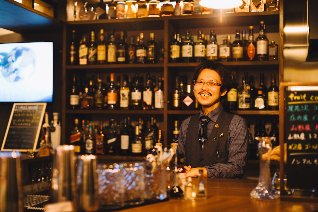 人生は、常に道半ば。故郷で新たにバーをひらく／STREET BAR ON THE ROAD 戸津雄児さん