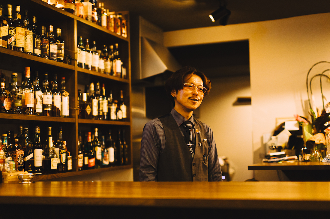 人生は、常に道半ば。故郷で新たにバーをひらく／STREET BAR ON THE ROAD 戸津雄児さん