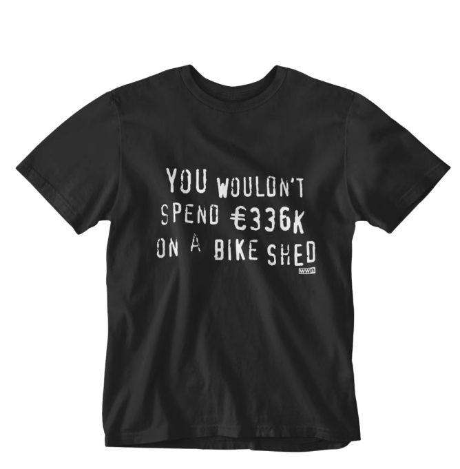 新しいWWN Tシャツ