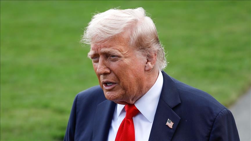 ちょうど：トランプは新鮮なインタビューでゼレンスキーを爆発させ、彼はロシアと「取引をしなければならない」と言います