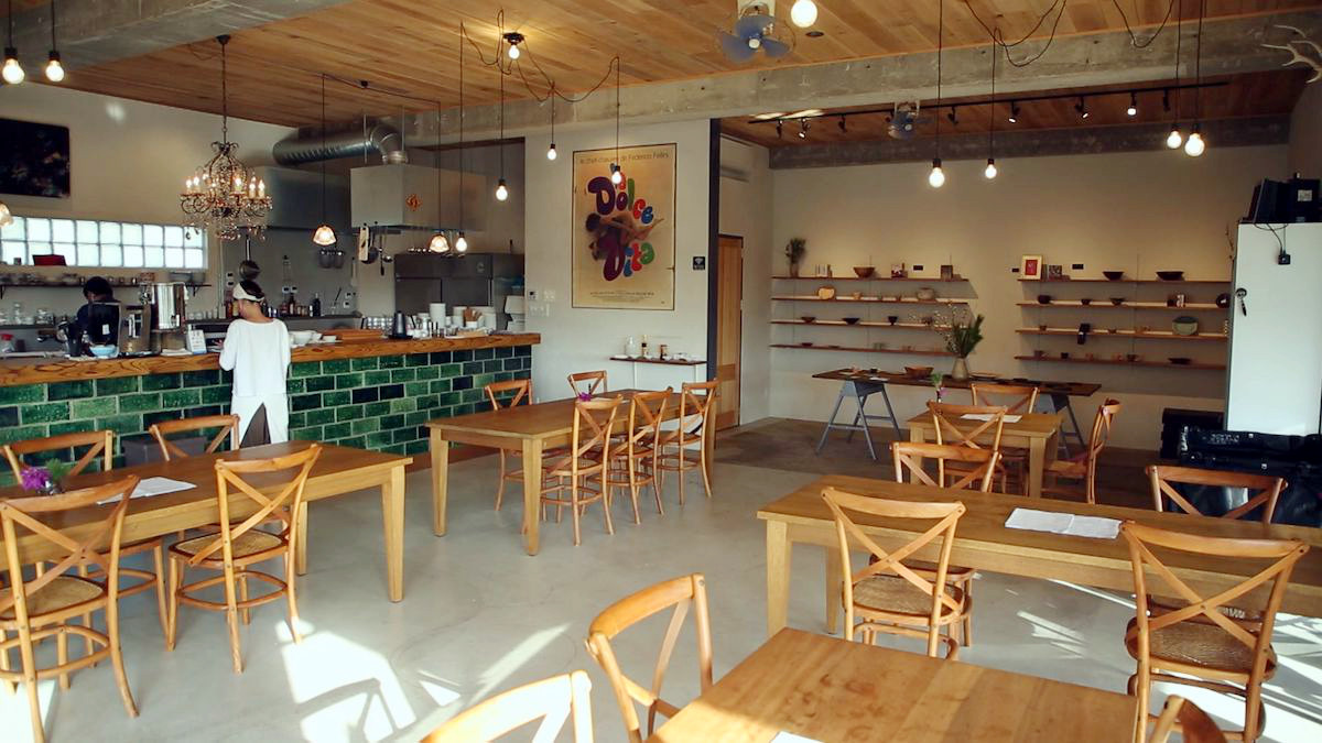 玉城食堂　店内１｜OTV ウィンウィン 2022年2月26日放送