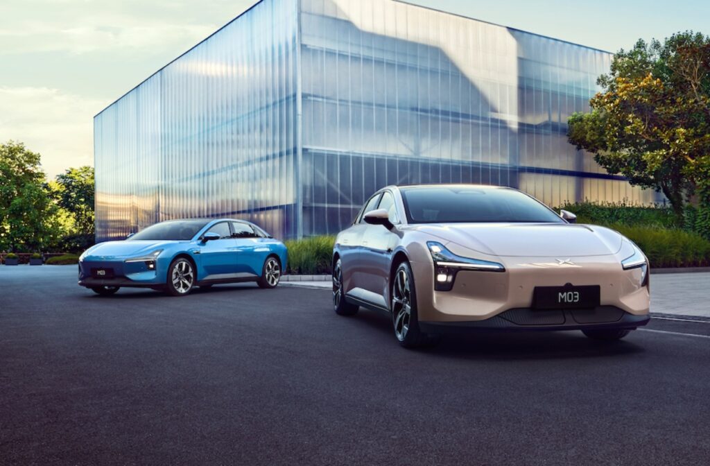 XPengはモナ03をヨーロッパに持っていきます。 - AutoGear