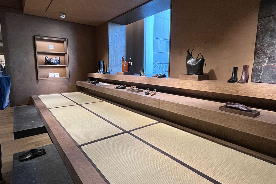 新店舗「ZARA心斎橋店」(10月29日 Lmaga.jp撮影）
