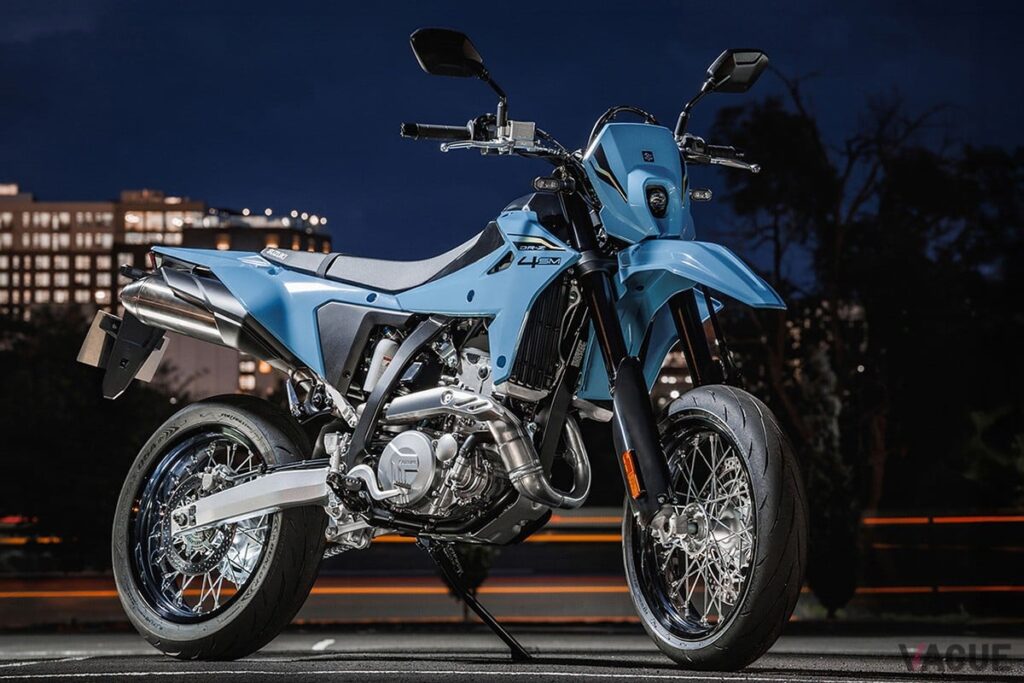 スズキ新型「DR-Z4SM」