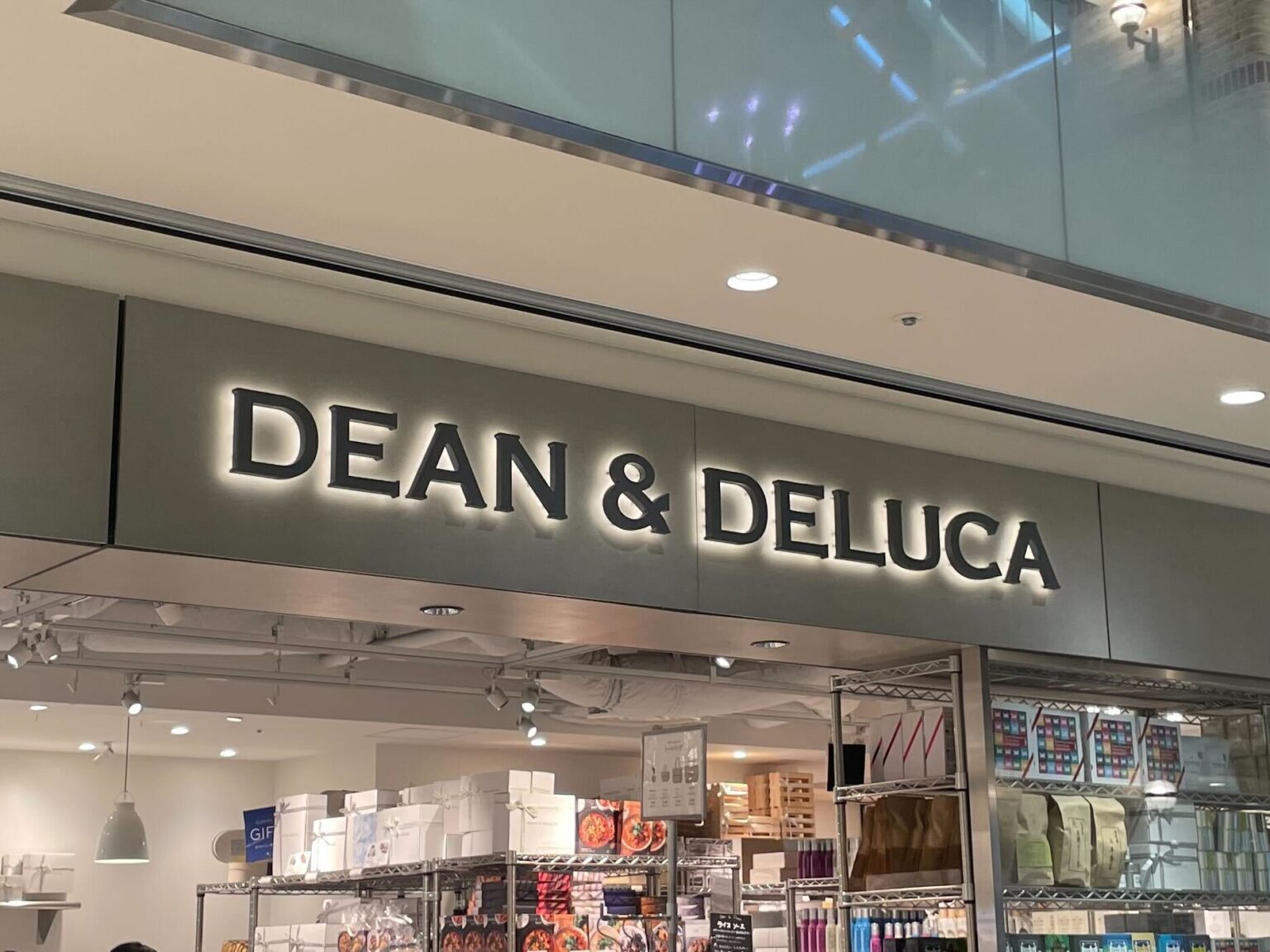 「一目惚れでした」　DEAN＆DELUCA（ディーンアンドデルーカ）の“ショッピングカート”が高評価　「肩でも背負えて便利」「買った荷物を楽に運べる」 | ライフ ねとらぼリサーチ - ねとらぼ