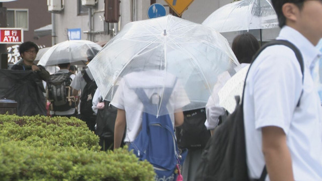 石川県内は1日夜遅くにかけて落雷や急な強い雨に注意 10月入りも衣替え進まず