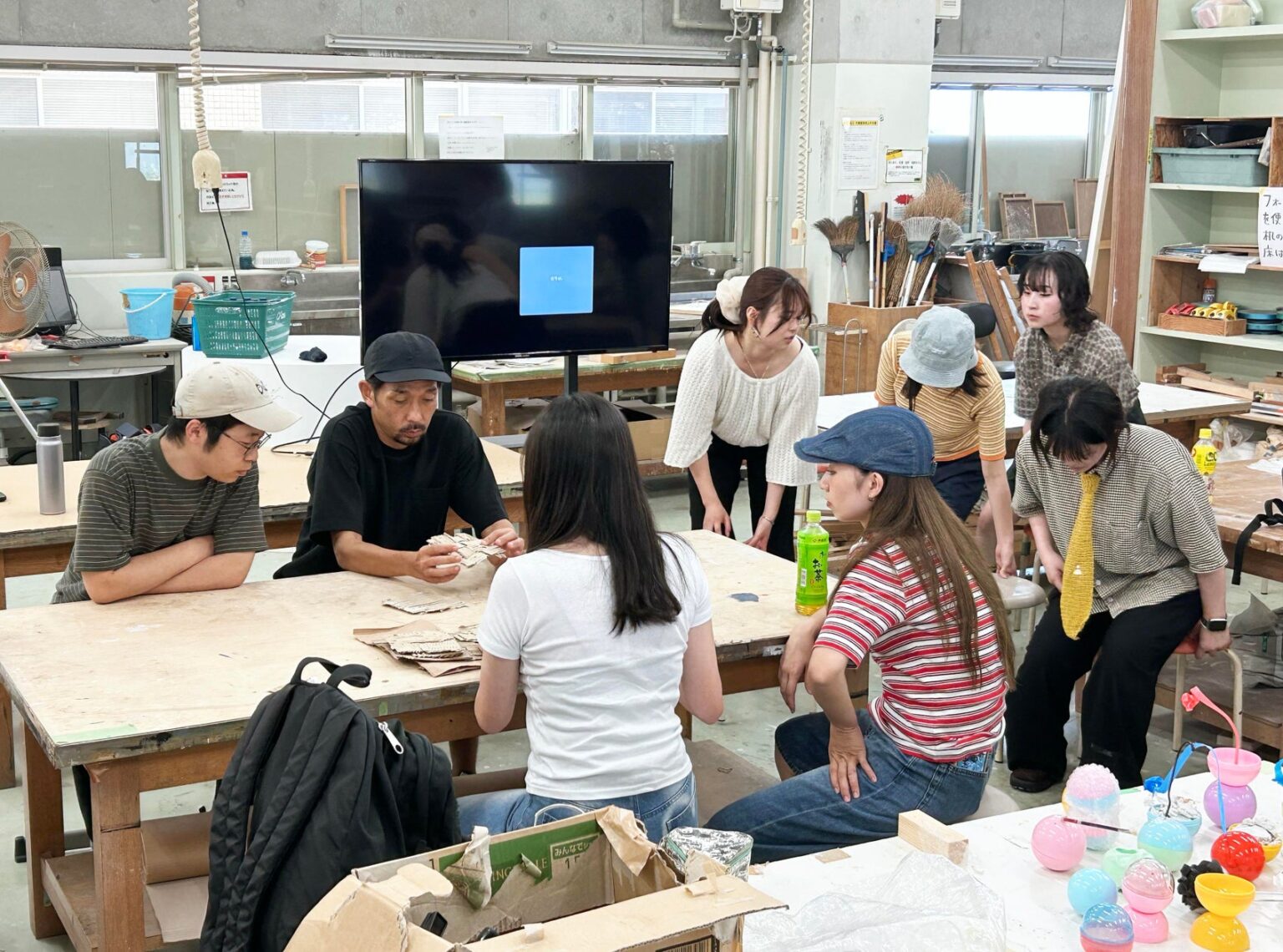 【大阪高島屋】百貨店のゴミが息を吹き返す！学生たちが生みだす未来のカタチ。『Re:Local Material～百貨店の裏側から生まれる未来～』 | 株式会社髙島屋のプレスリリース