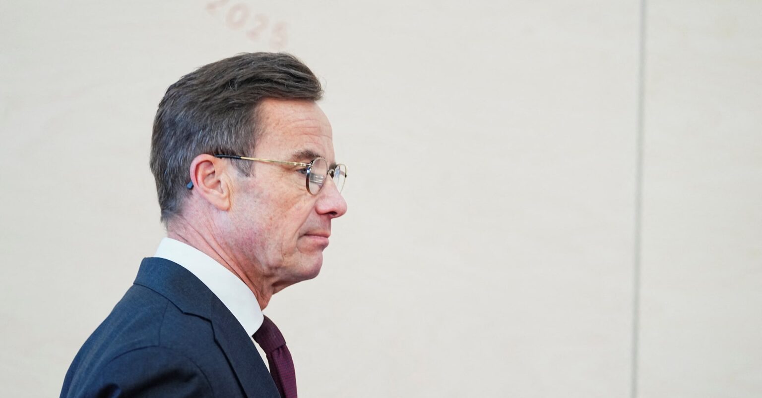 スウェーデン首相、ウクライナ大統領と戦闘機供与巡り協議 | ロイター