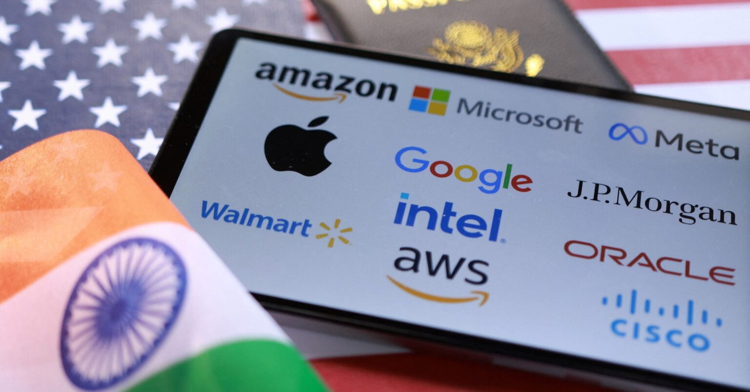 アングル：米就労ビザの厳格化、米企業の重要業務インド移転を加速させる可能性 | ロイター