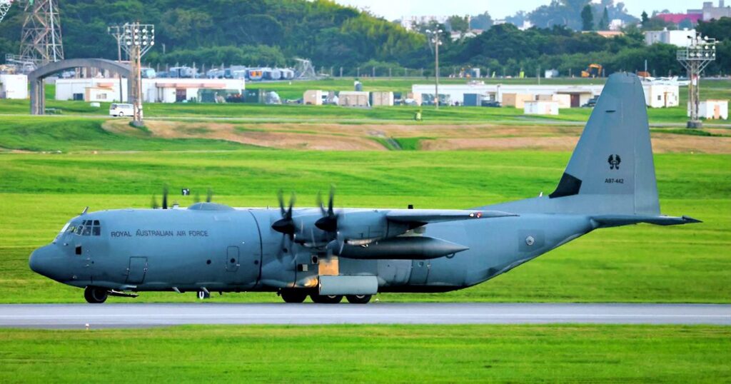 嘉手納基地にオーストラリア空軍機　「瀬取り」監視か　沖縄 - 琉球新報デジタル